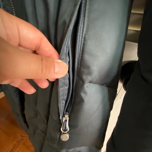 Eddie Bauer women down karpa jacket - Picture 6 of 12